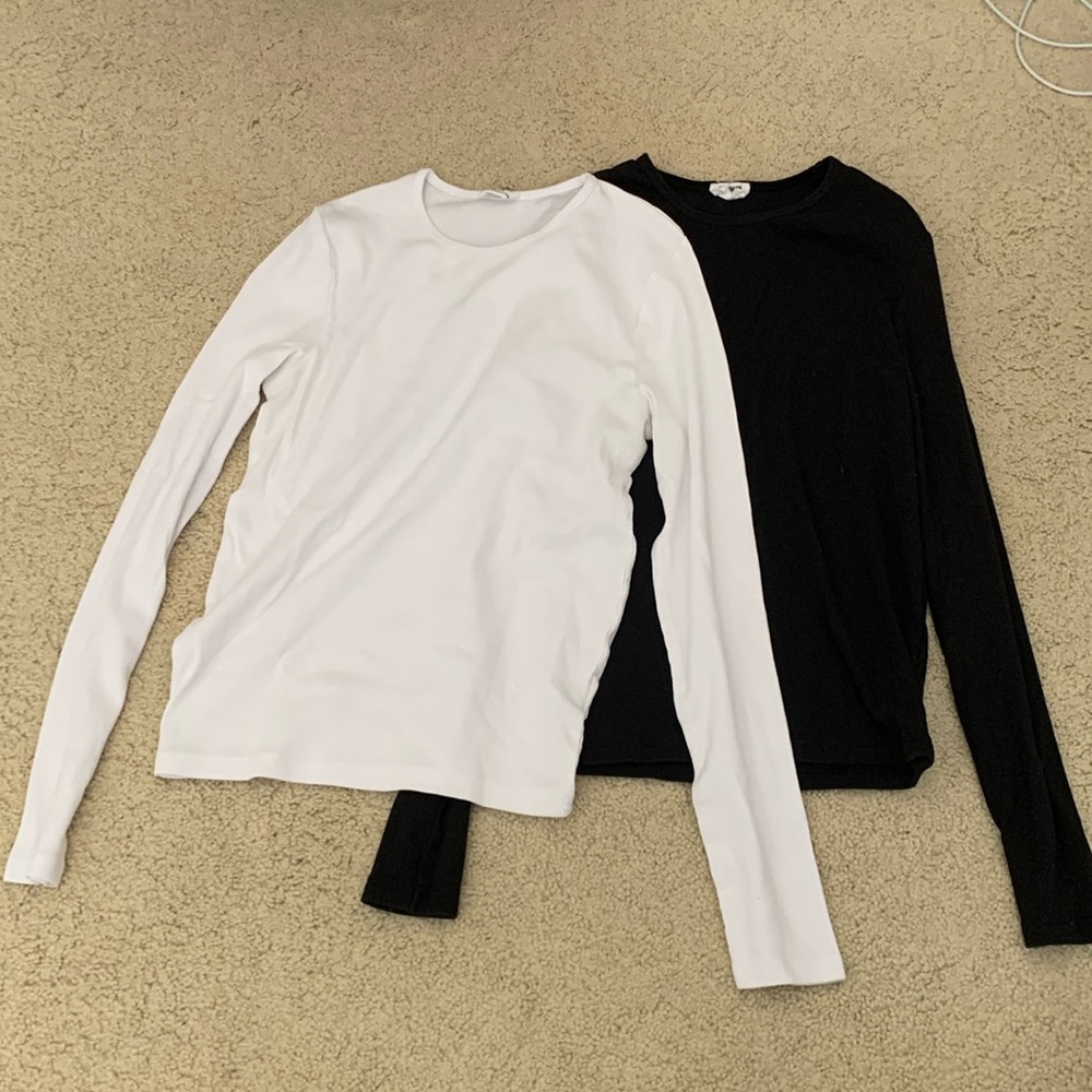 Bundle of basic long sleeves